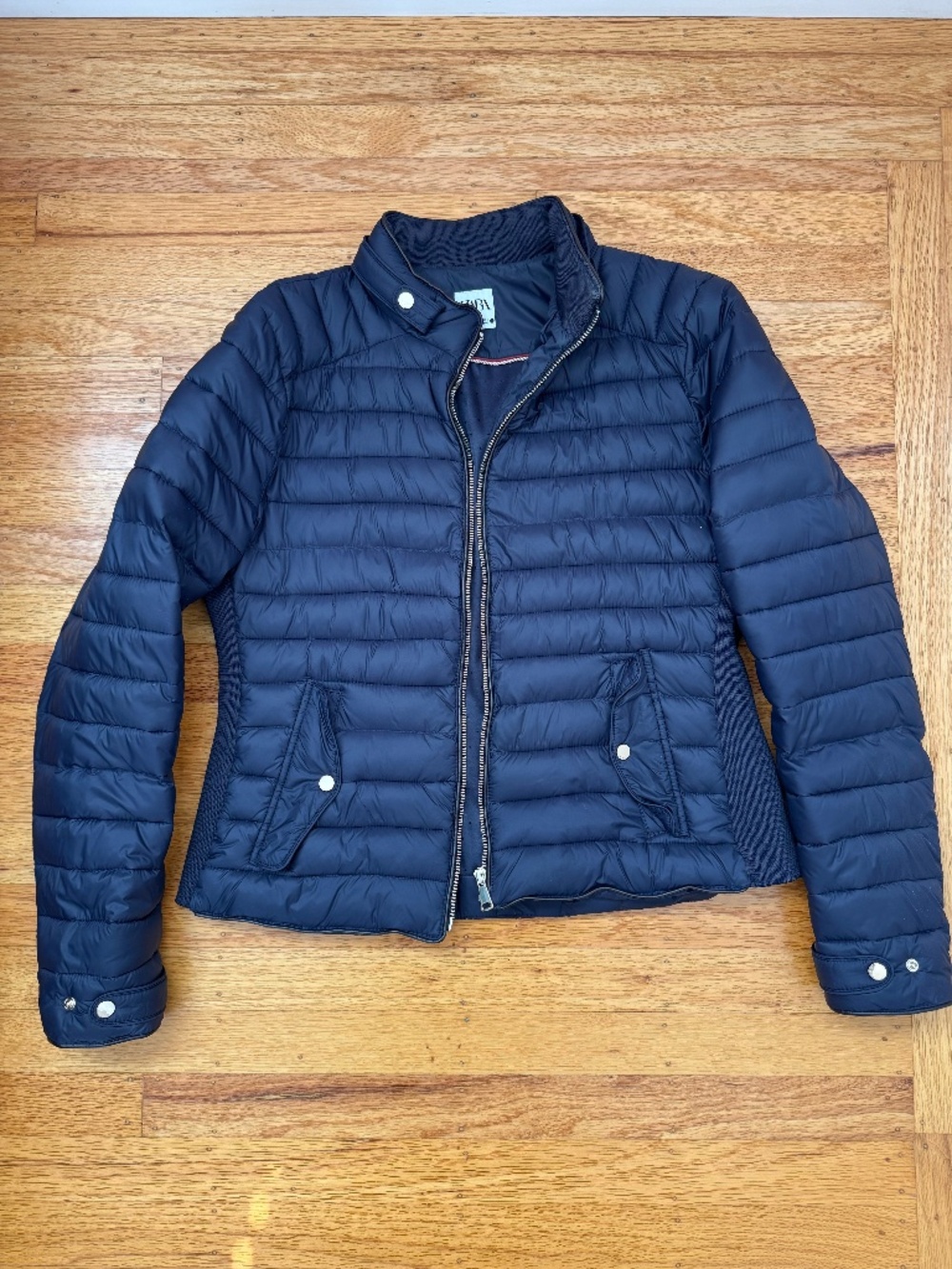 Zara Navy Blue Lightweight Quilted Puffer Jacket--Size Large (L)